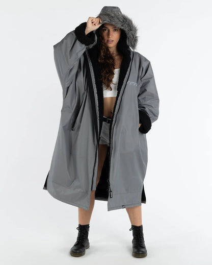 DryRobe Snow Adult Long Sleeve-Ice Blue-Charcoal Black