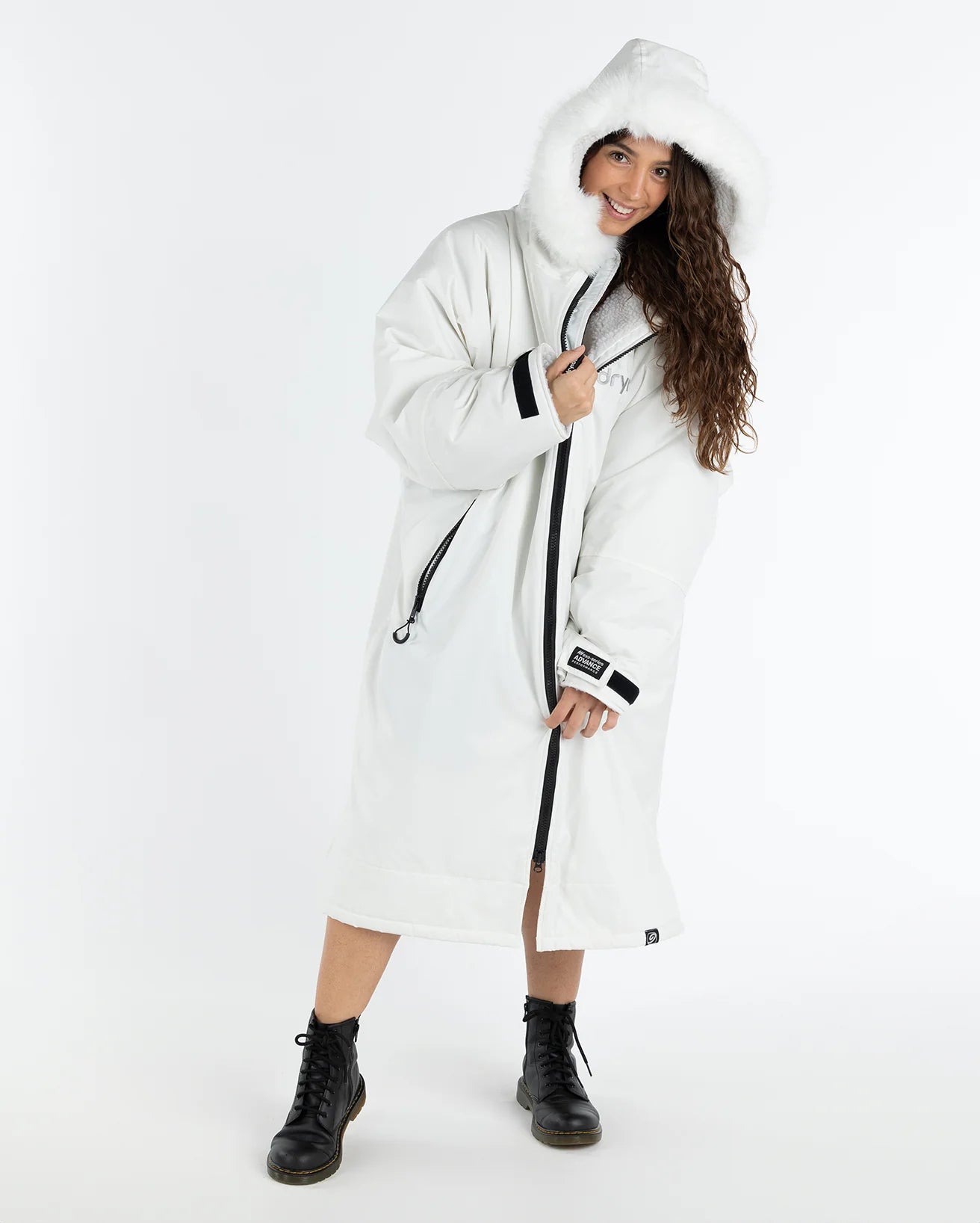 DryRobe Artic Adult Long sleeve-White Grey