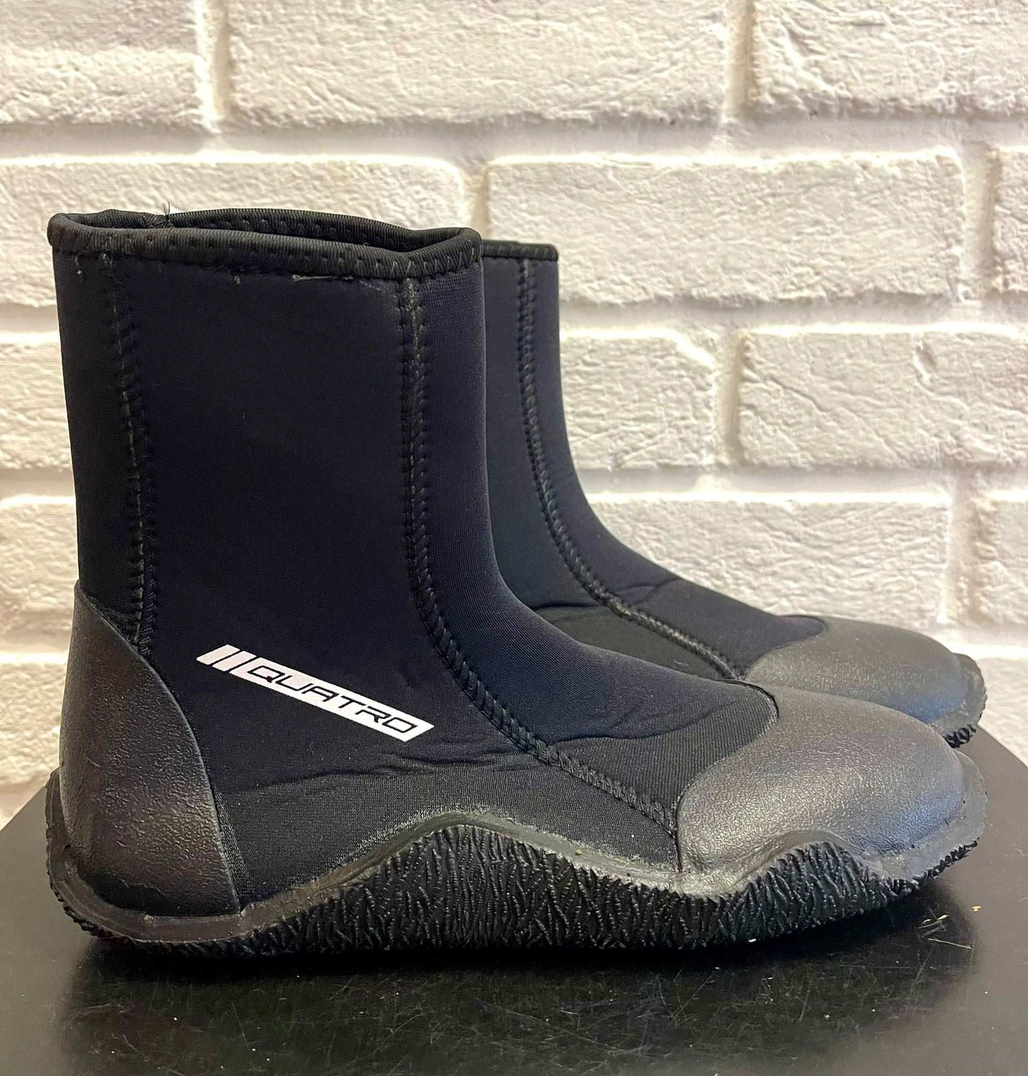 QUATRO 5mm ROUND TOE WETSUIT BOOTS by ALDER UK 12 | Alder | Wetsuit Boots