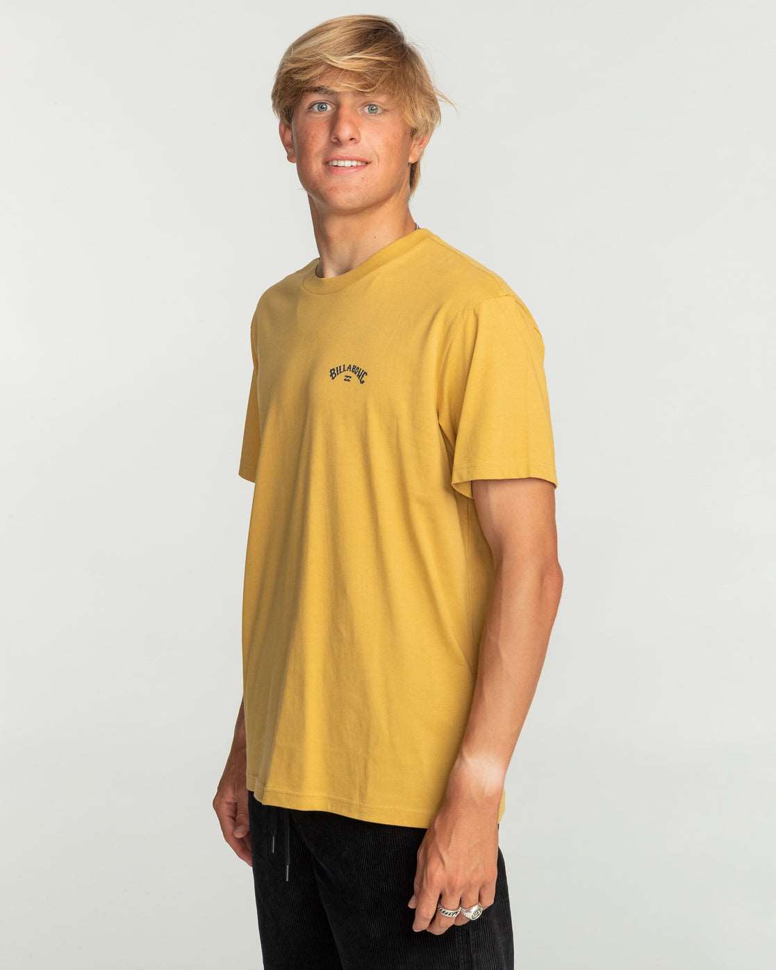 Billabong Men's Crayon Wave - Arch Wave-Gold