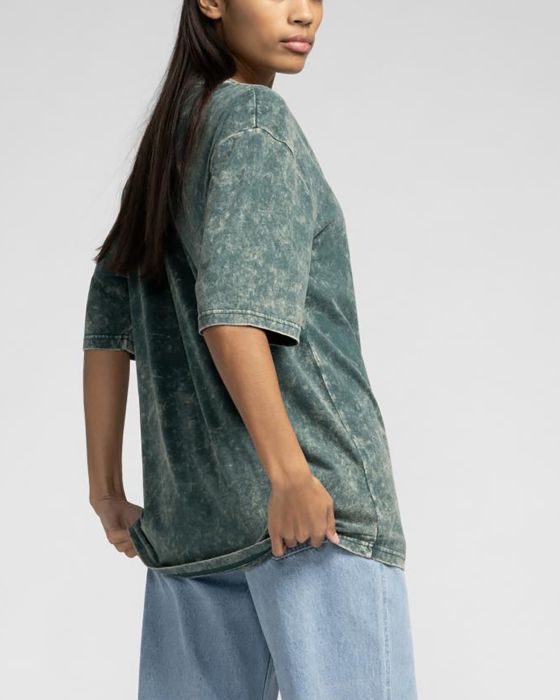 Santa Cruz Women's Ornate Dot Oversized T-shirt-Emerald Acid Wash