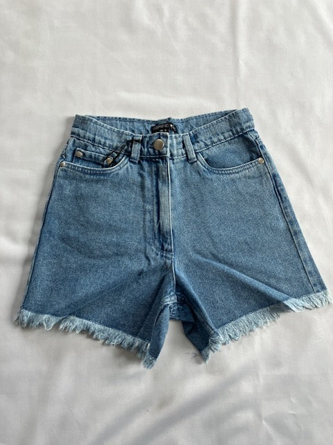 Women's Denim Shorts-Vintage wash